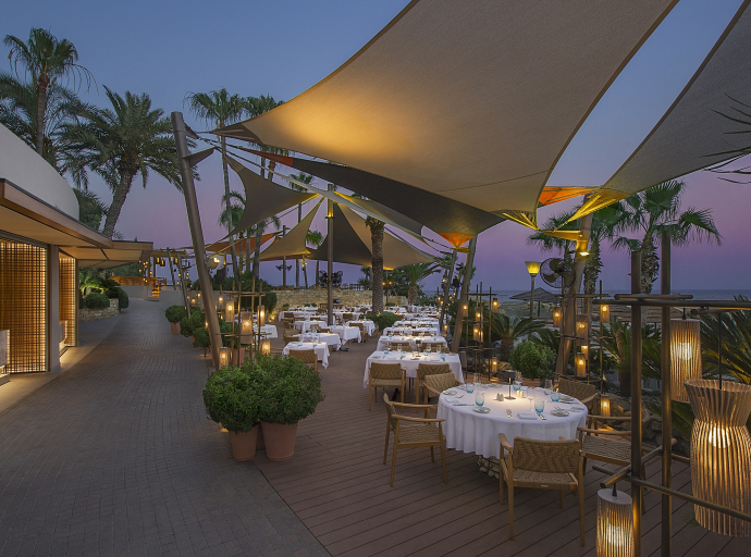 Limanaki Seafood Restaurant Μας υποδέχεται ξανά με γεύσεις που μιλούν τη γλώσσα της θάλασσας